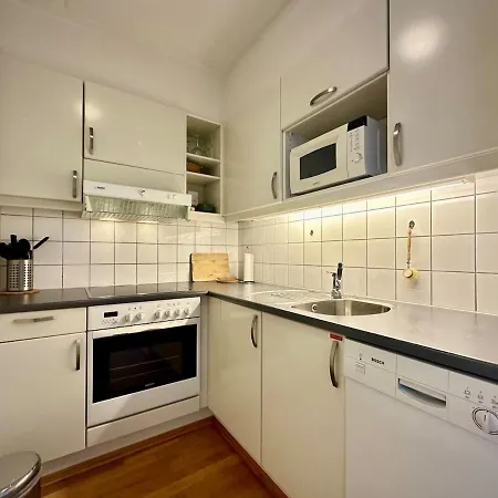 Majorstuen With Balcony & Bedroom